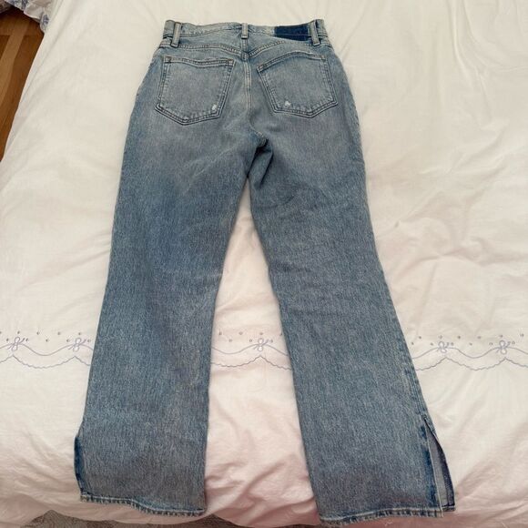 Abercrombie & Fitch 90’s Straight Ultra High Rise Jeans - Picture 8 of 9